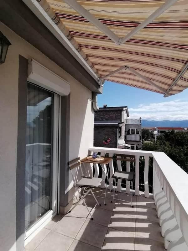 Apartment Krmpotic Vir Kültér fotó